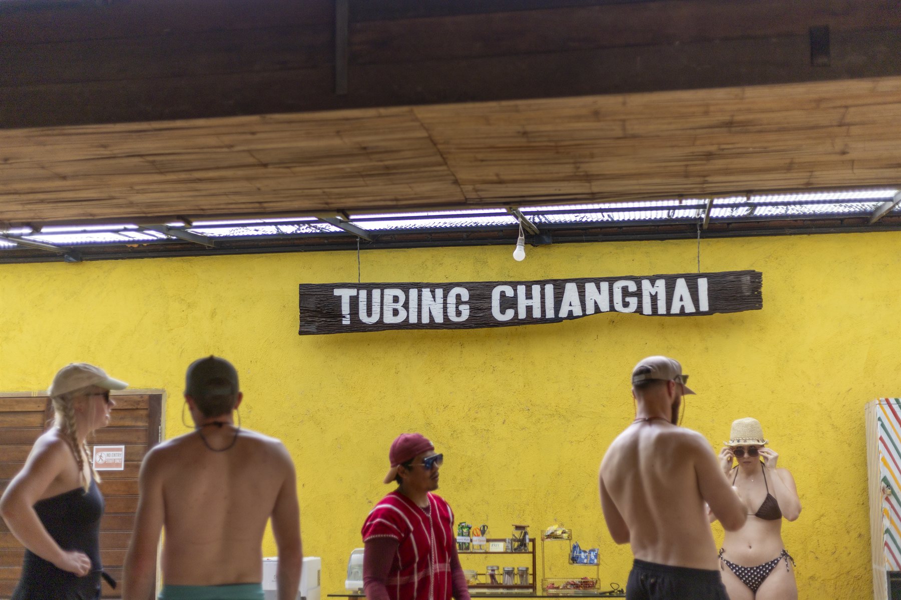 Garden seating area at the Tubing Chiang Mai river tubing base camp